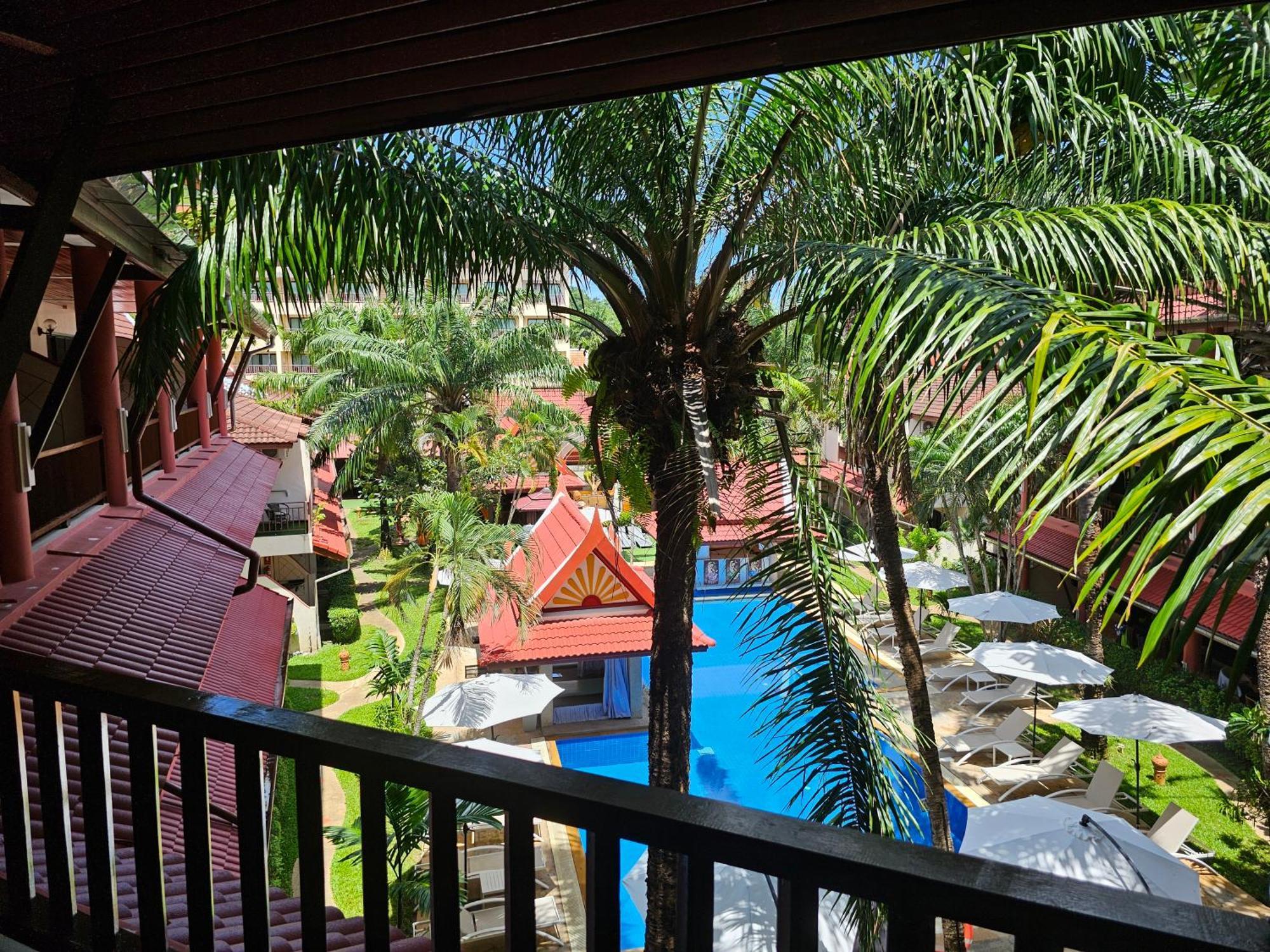 Sai Rougn Apartment Patong Luaran gambar