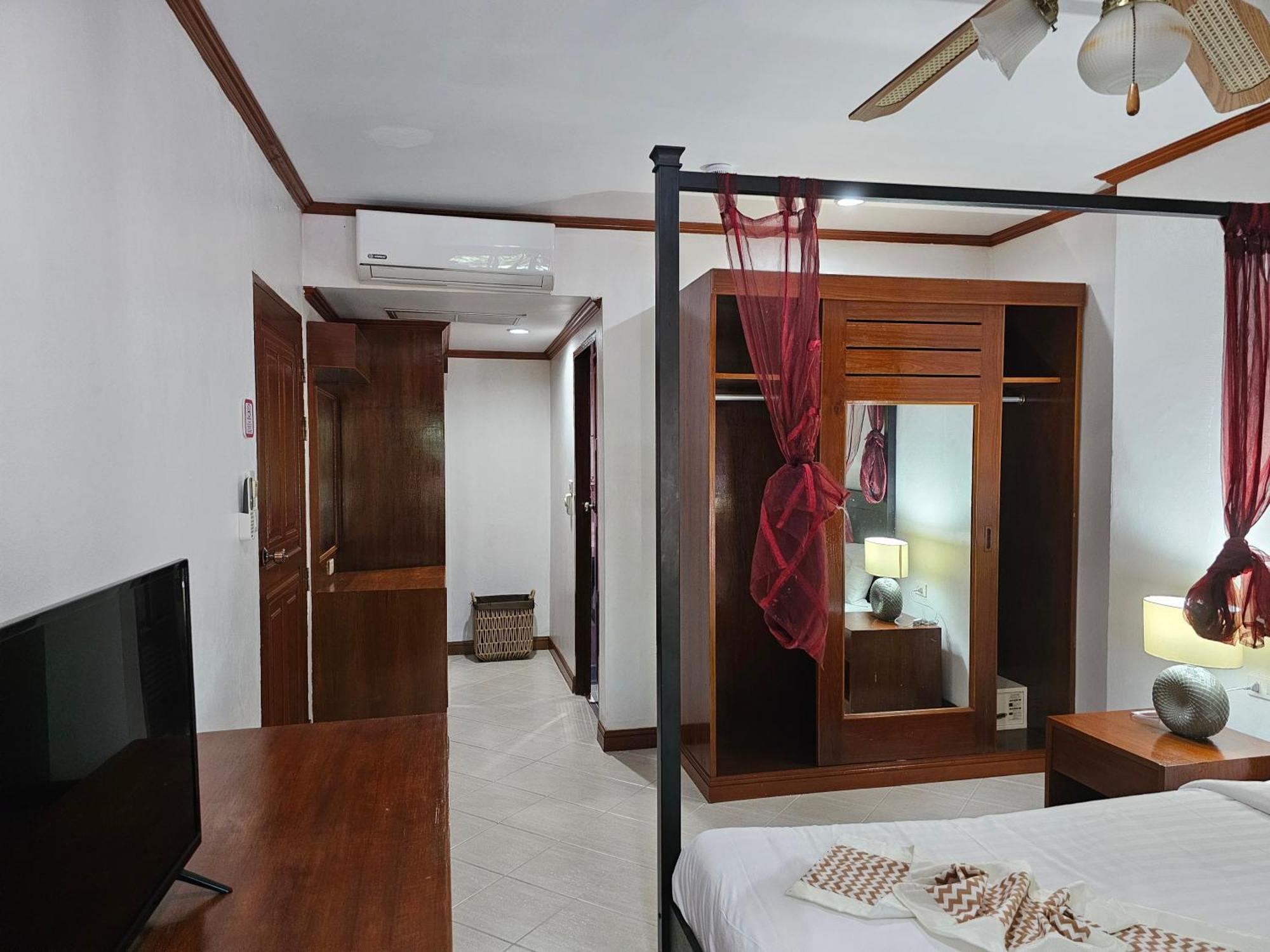 Sai Rougn Apartment Patong Luaran gambar