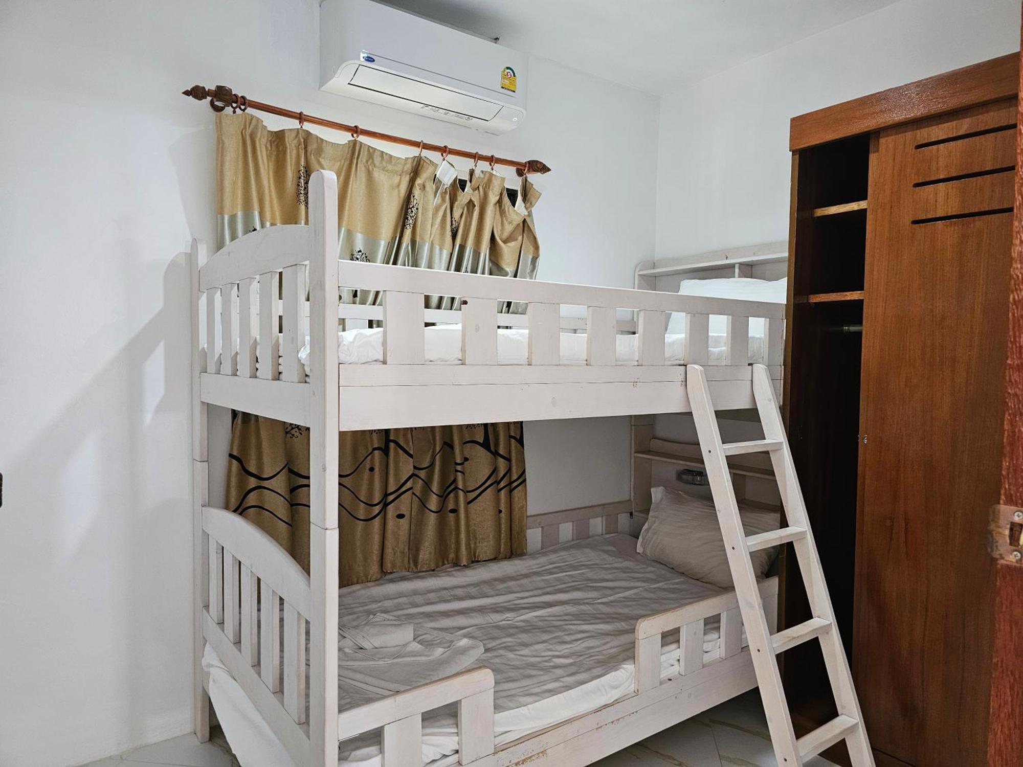 Sai Rougn Apartment Patong Luaran gambar