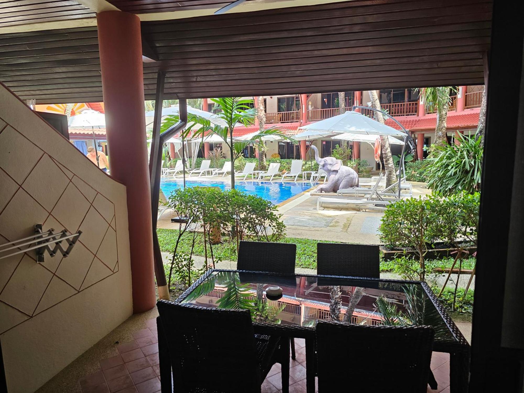 Sai Rougn Apartment Patong Luaran gambar