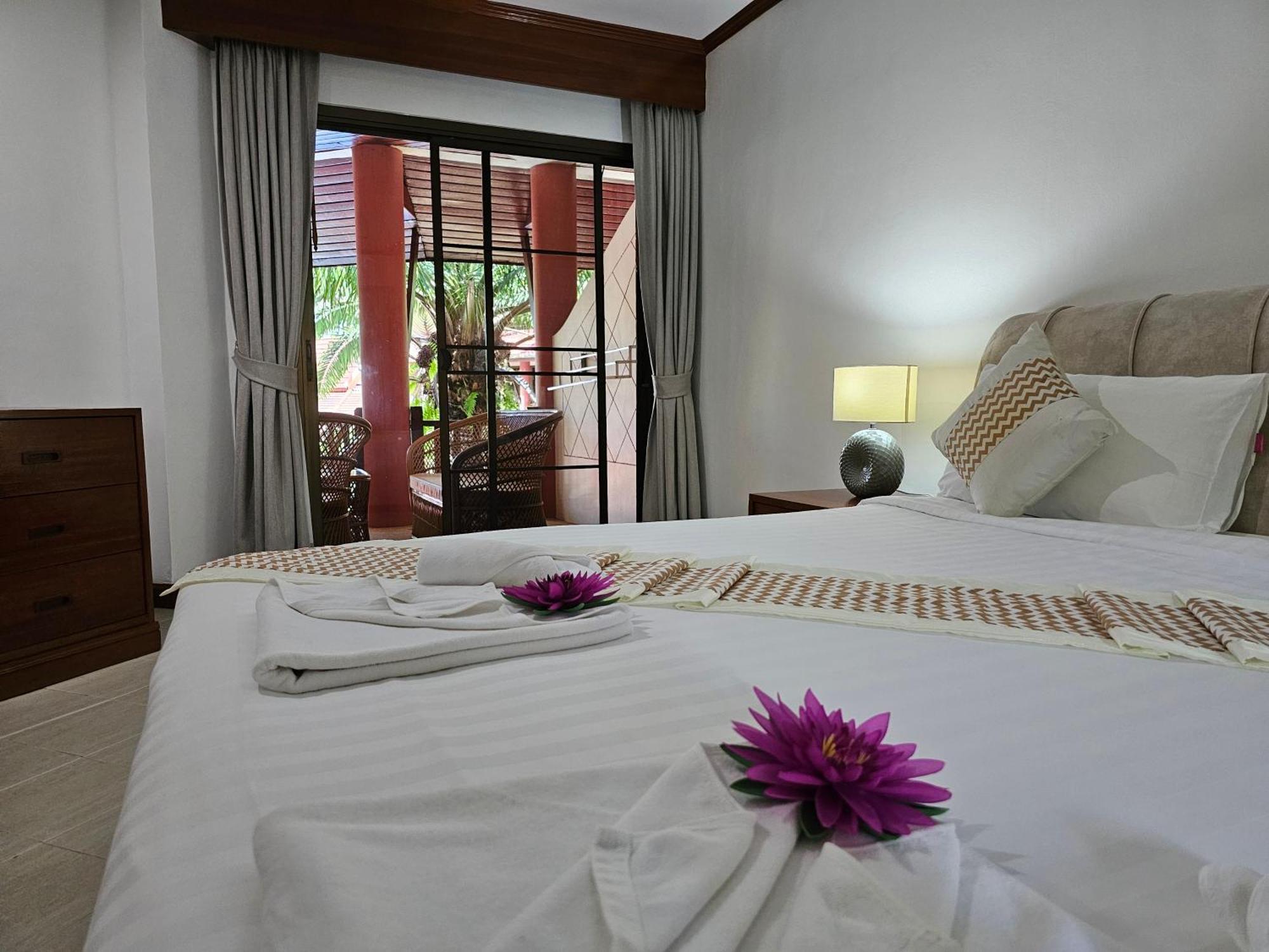Sai Rougn Apartment Patong Luaran gambar